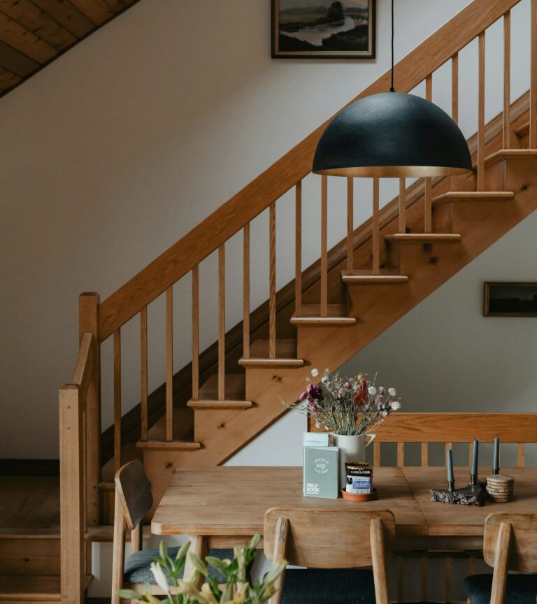 Balustrady i poręcze do schodów